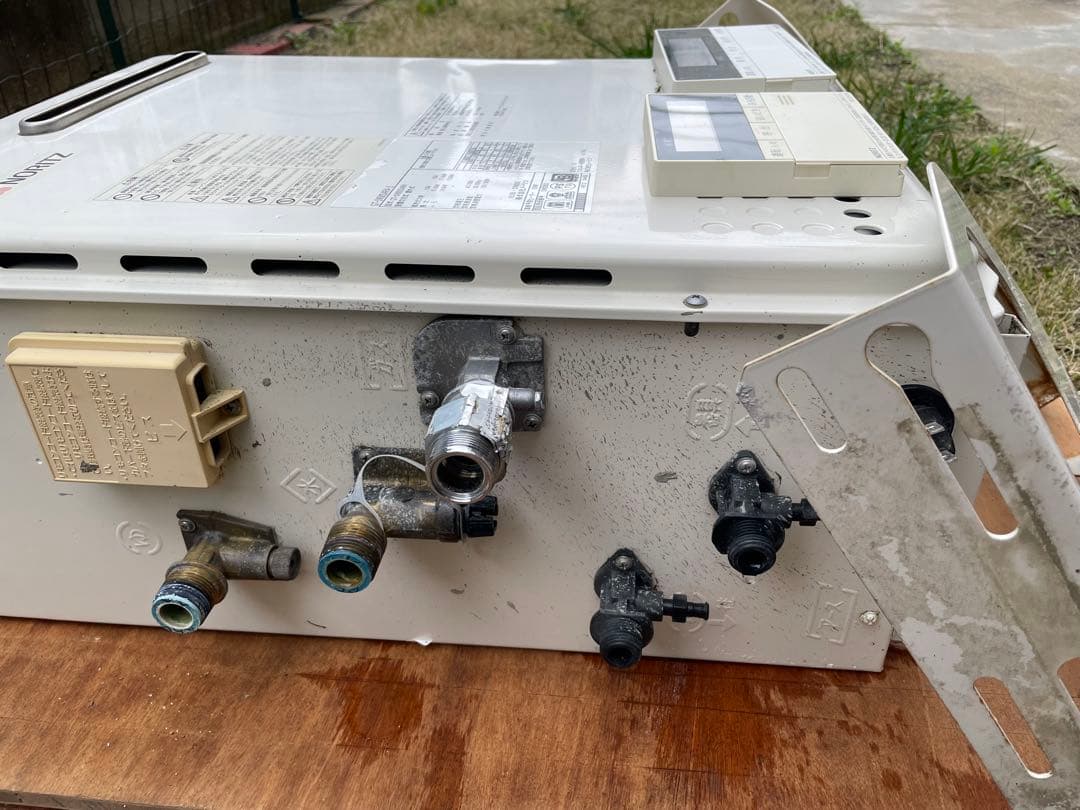 ガス給湯器 ノーリツ 都市ガス　リモコン付き　24号　GT-2450SARX-2