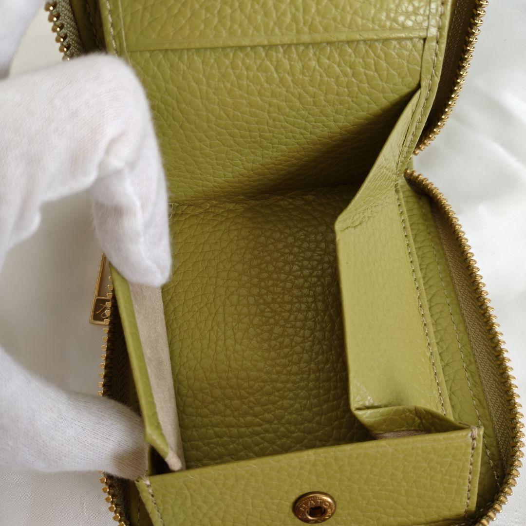 新品未使用級　HerSchedule　ハースケジュール　二つ折り財布　amore