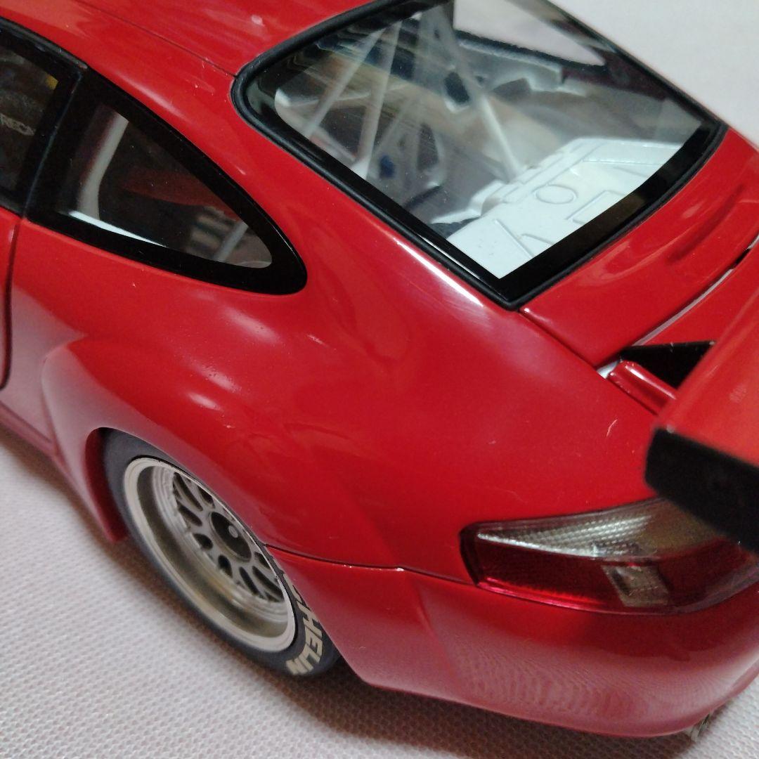 MINICHAMPS ポルシェ 911 GT3 RSR-2004 1/18