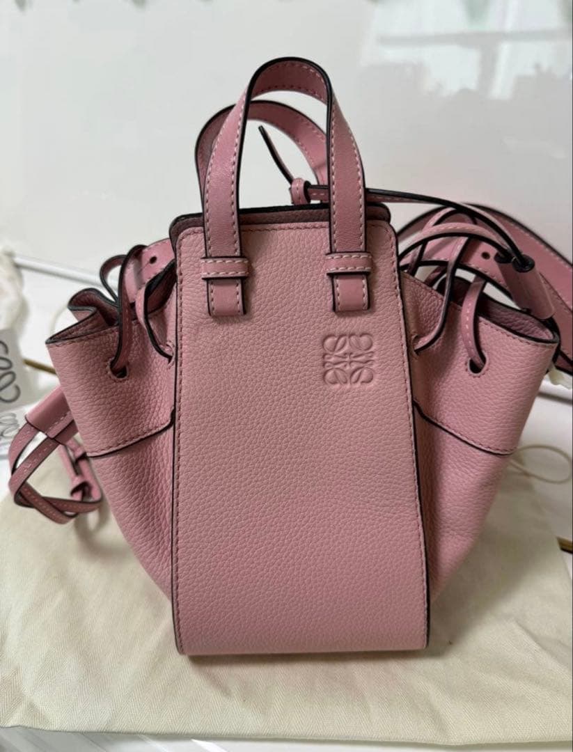 専用LOEWE ハンモックドローストリングバッグ ミニ