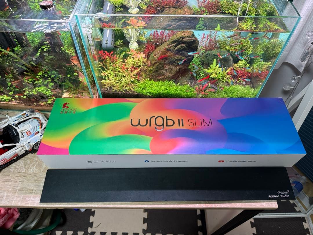 Chihiros Slim 60cm ライト＋片面遮光（ミラーシェード）