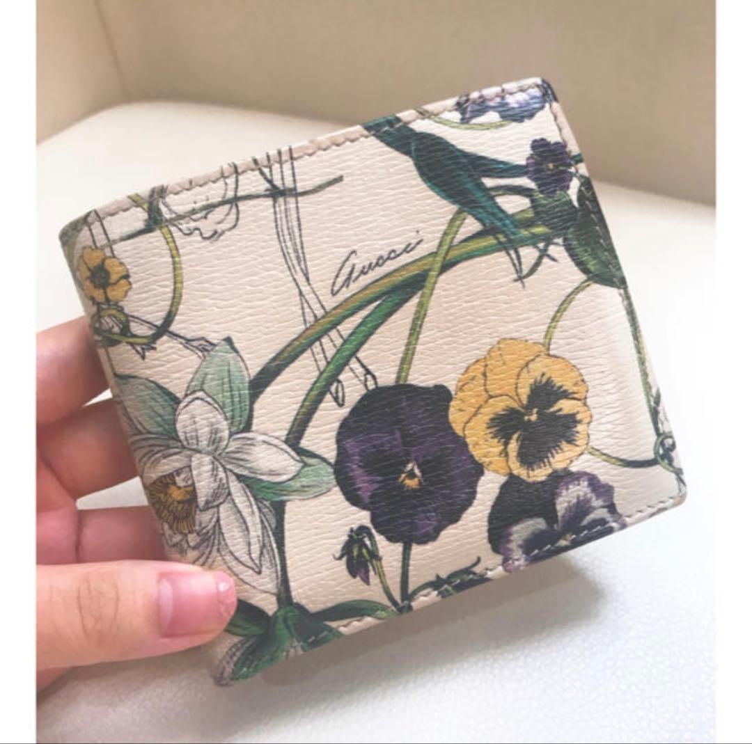 ✴︎鑑定済み正規品GUCCI財布