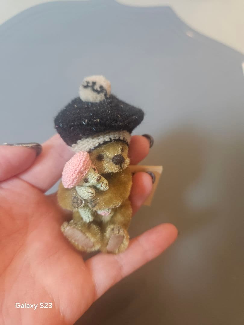 小町さえりさん作、ミニチュアテディベア