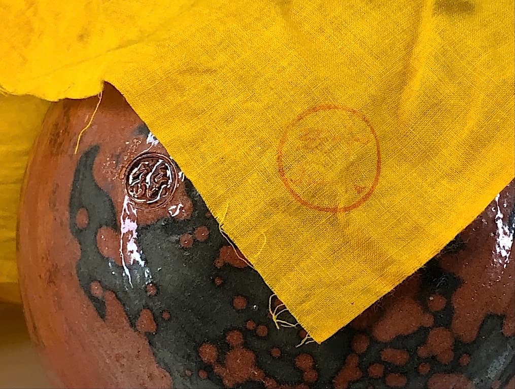 京焼・清水焼　洛東(宮川)香斎 作　赤楽　菓子盂　無傷　共箱　保証。