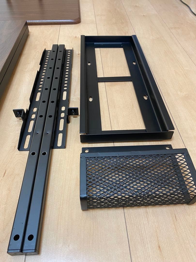 ホームテイスト ロー固定式 壁寄せテレビスタンド 32〜60インチ対応