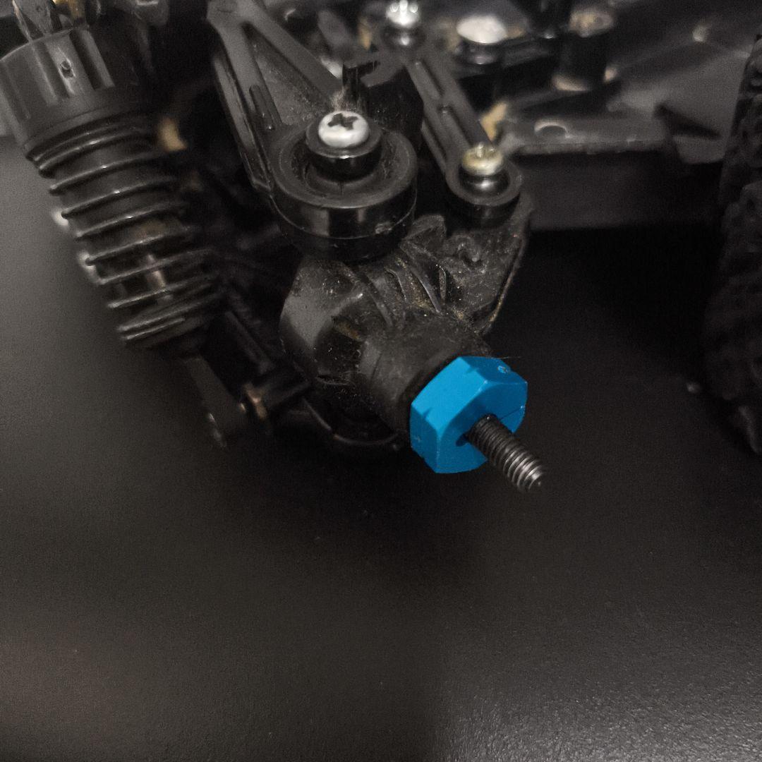 値下げ！早いもの勝ち！ジャンク　TT02　シャーシ　パーツセット　オプション多数