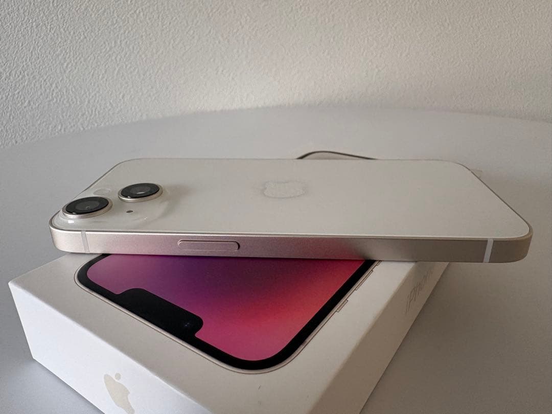 【新品】iPhone14 256GB スターライト SIMフリー