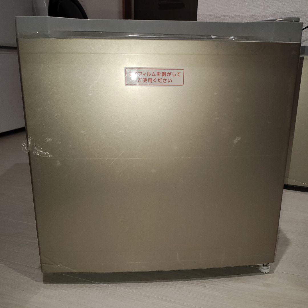 2023年製小型冷凍庫 31Lアイリスオーヤマ PF-A31FD-N ゴールド