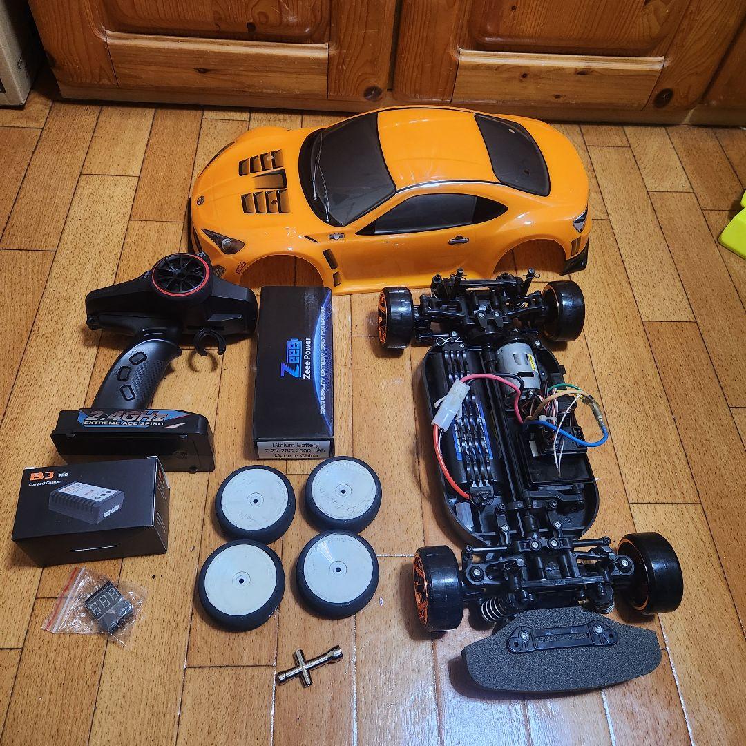 タミヤ ドリフト ラジコン フルセット　TT01　　橙色　86 ボディ　tt02