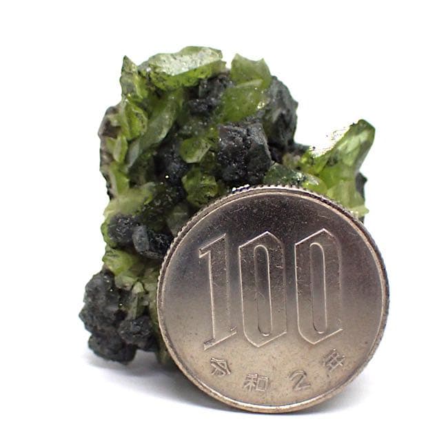 【パキスタン/バルチスタン産】スフェーンの群晶