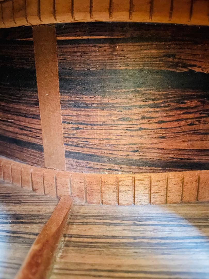 ハカランダ　ジャパンビンテージ　極美品激鳴り モラレス　８００