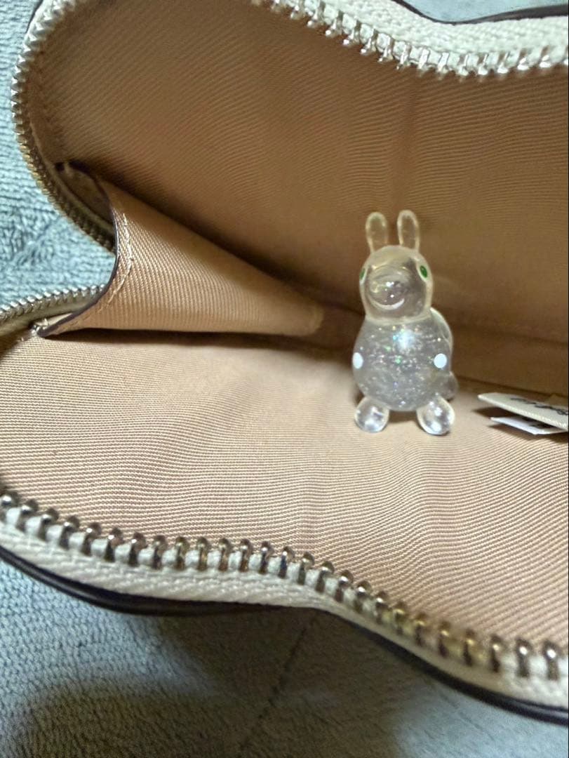 COACH コーチ ハートケース 財布 チェリー ホワイト 新品保管品