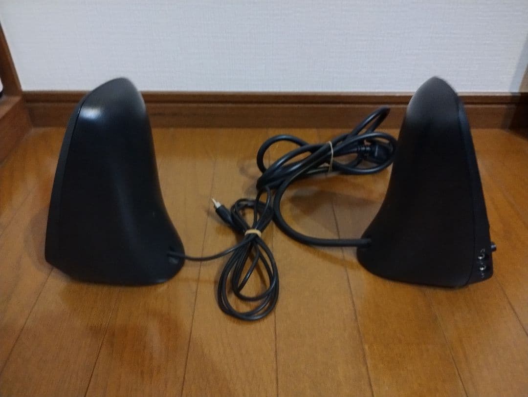 Logitech Z623 2.1chサウンドシステム