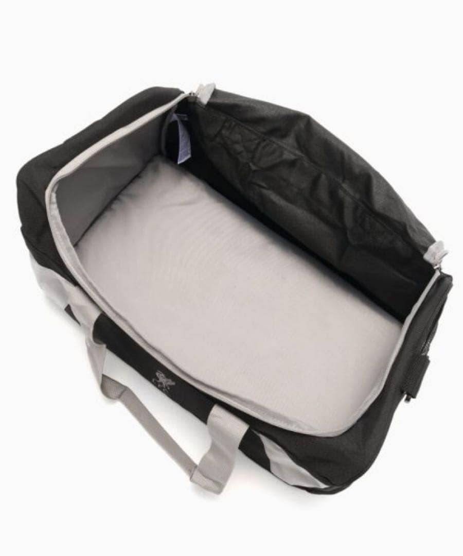 【新品未使用】リヴァプール ボストンバッグ サッカー Liverpool バック