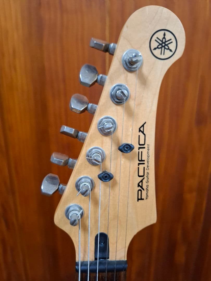 Yamaha PAC612ⅦⅩ エレキギター ナチュラル