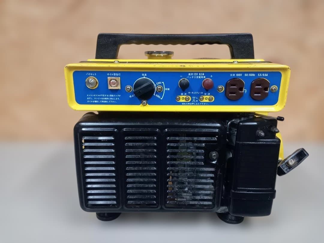 SUZUKI　スズキ　エンジン発電機　SE700A