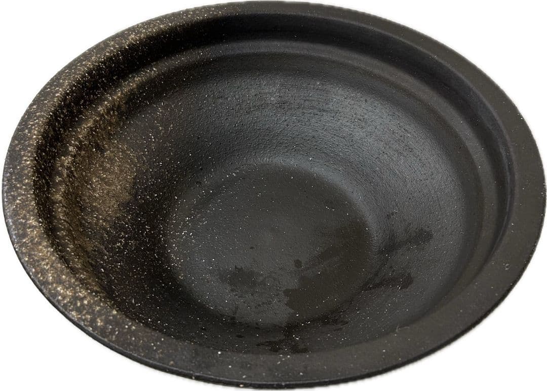 黒色のメダカ鉢 直径約44cm