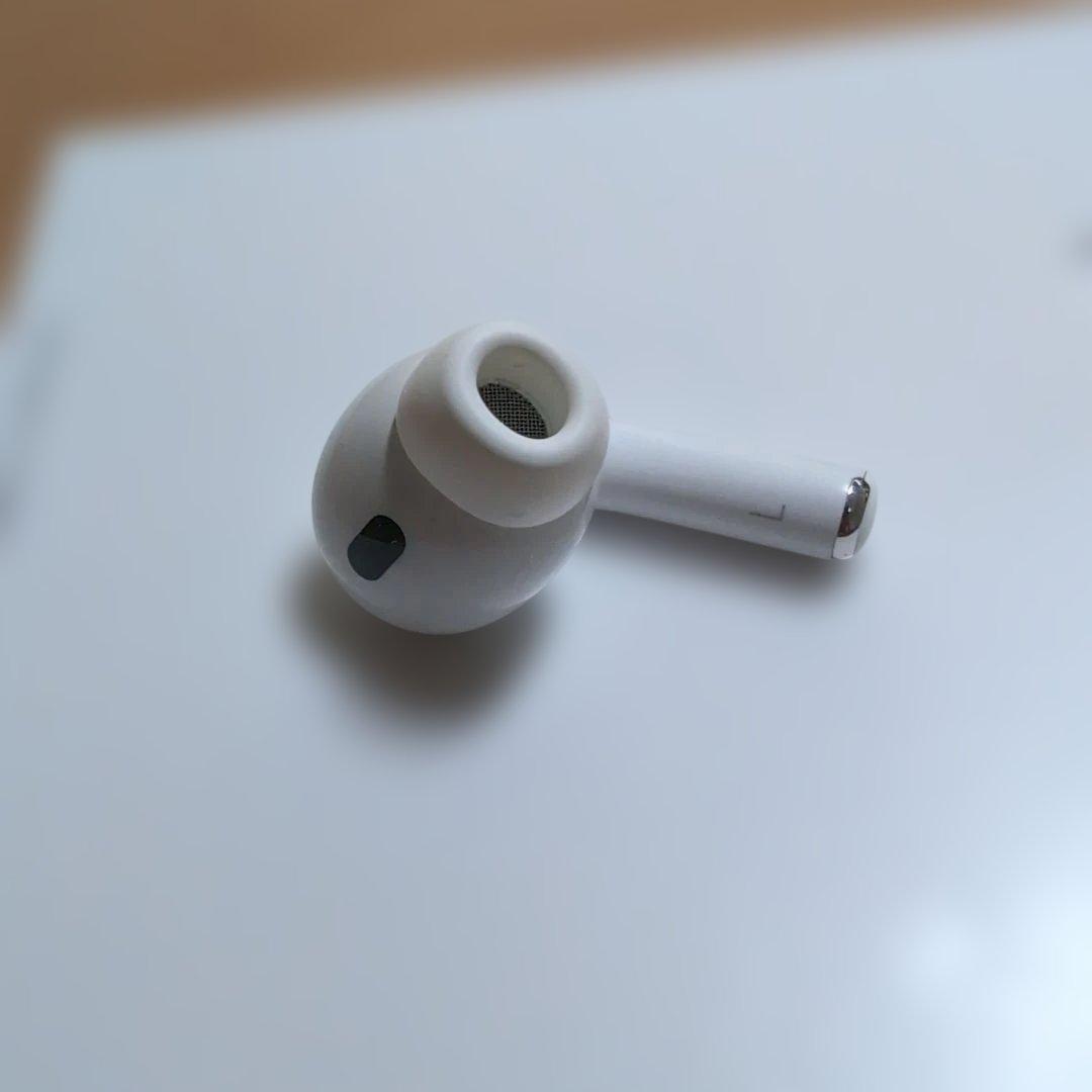 そ*ち様 AirPods Pro 第二世代 右左耳　A2698