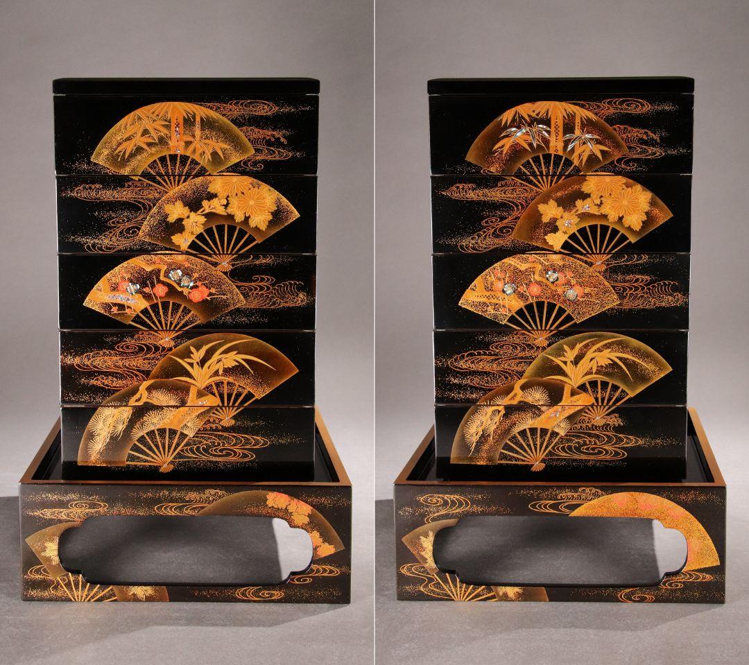 M667/輪島塗 桐鳳凰草花扇面金蒔絵 銀象嵌 螺鈿細工 黒塗内朱塗五段重 重台