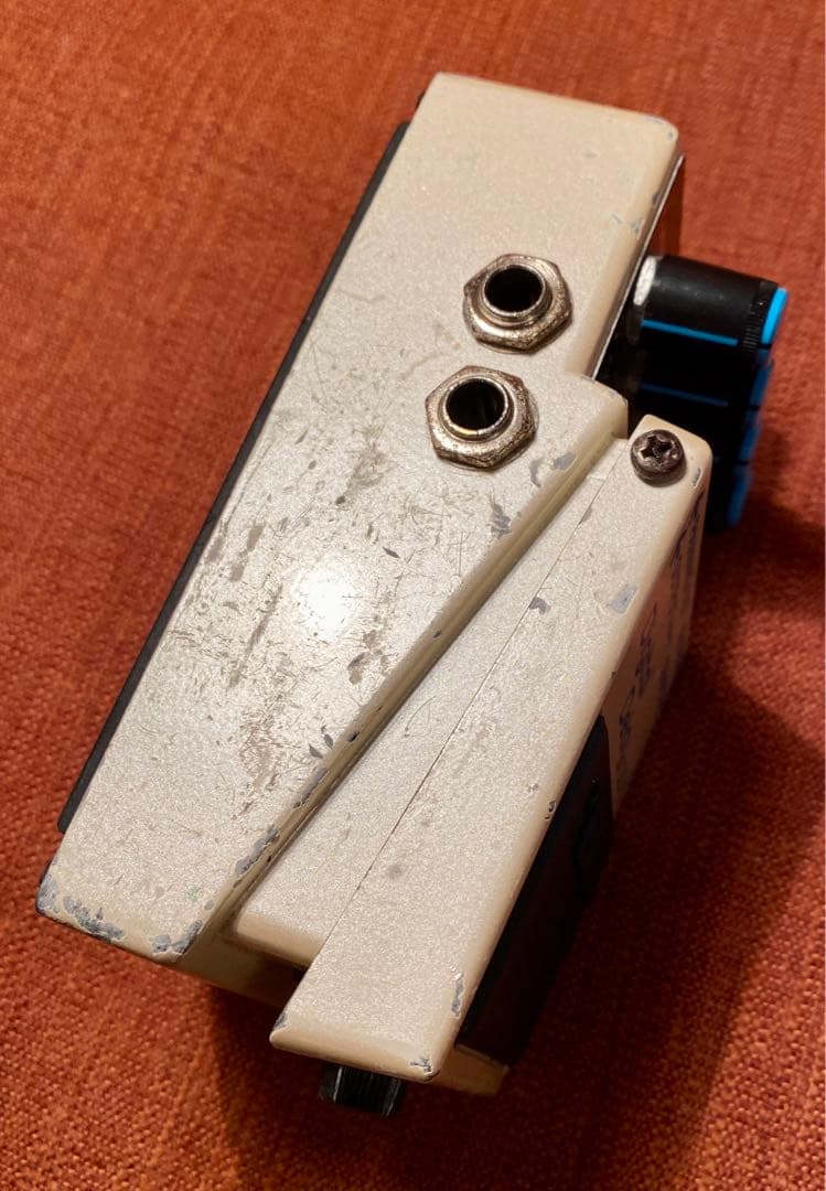 デジタルディレと言えばこれ1択名機BOSS Digital Delay DD-5