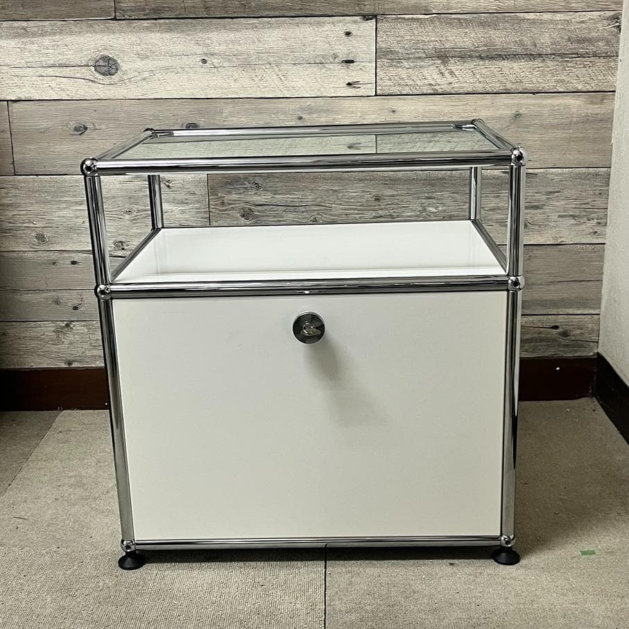 ★正規品★USMハラー 鍵付サイドボード ソフトクローズ仕様 白色