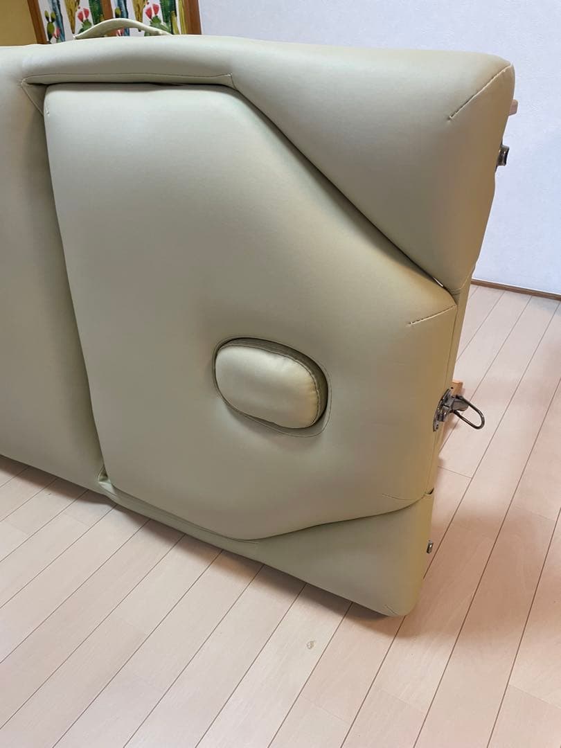 低反発折りたたみベッド　整体エステマッサージベッド 施術台　幅70cm