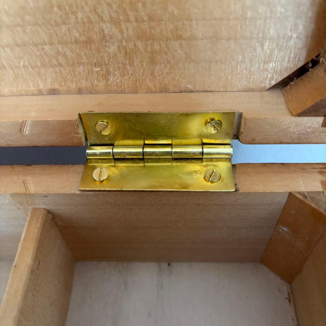 無垢材 × 真鍮 取っ手 ／丁寧な暮らしのための 木製 収納 チェスト