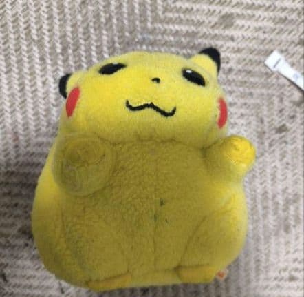 初期ピカチュウ ぬいぐるみ TOMY 小型