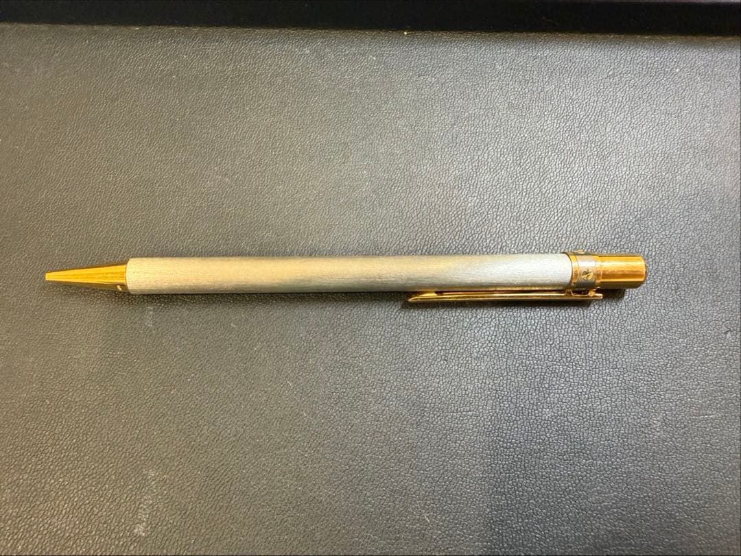 カルティエ　Cartier トリニティツイスト　ボールペン