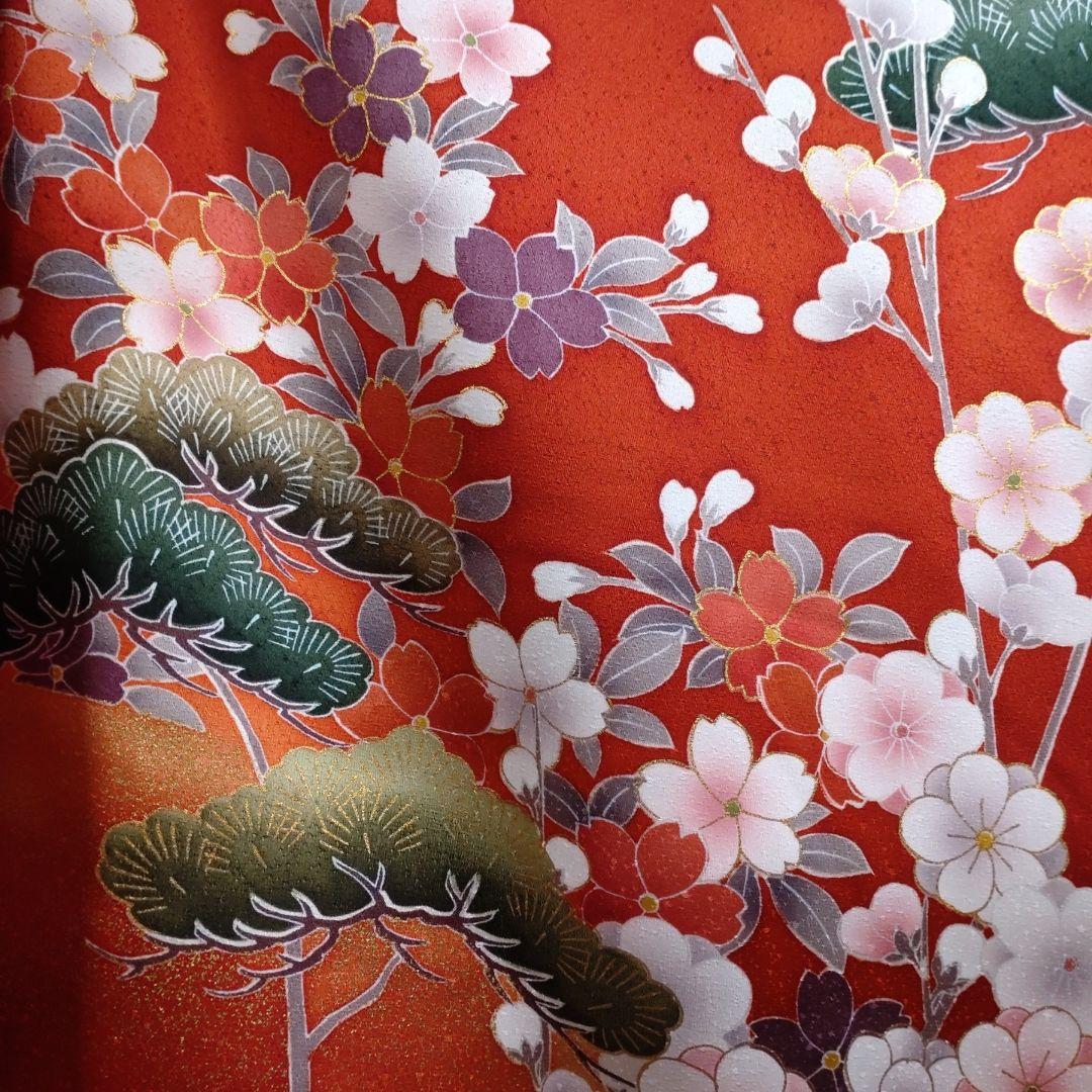 m　着物　振袖フルセット　振袖　赤系　作家物　駒刺繍　金彩　成人式　卒業式