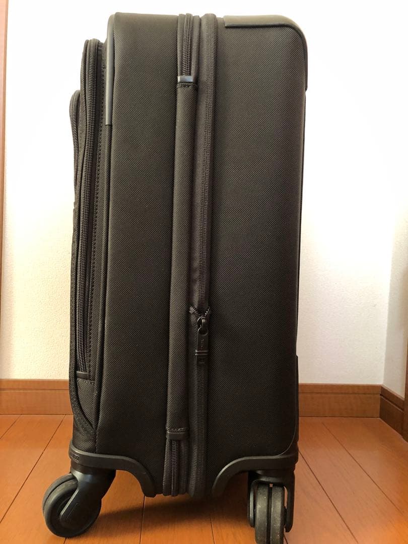 【美品】TUMI トゥミキャリーケース22616D2 ALPH2 4ウィール