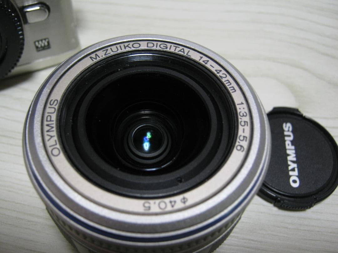 OLYMPUS　PEN　E-P2　オリンパス　ペン　レンズセット