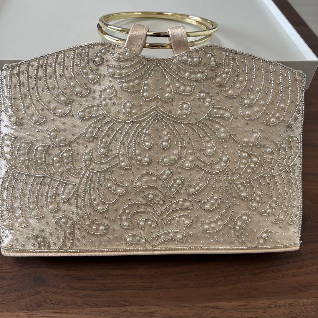aimerハンドル付きビーズ刺繍バッグ