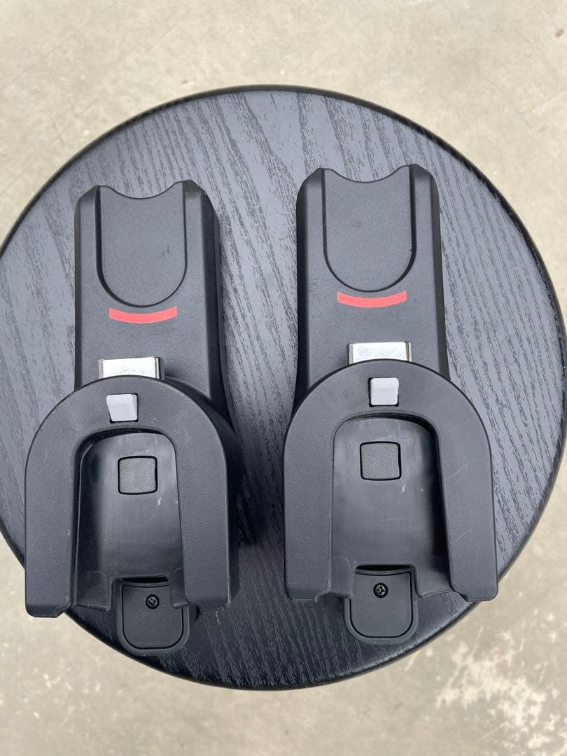 アップリカ チャイルドシート エアキャリーとルーチェ TS アタッチメント付