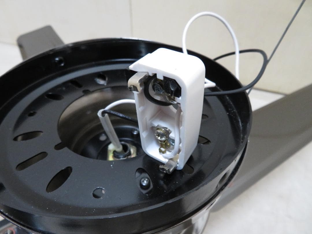 ロウヤ ヒロトス 4灯 シーリングファンライト LED対応 メタリック