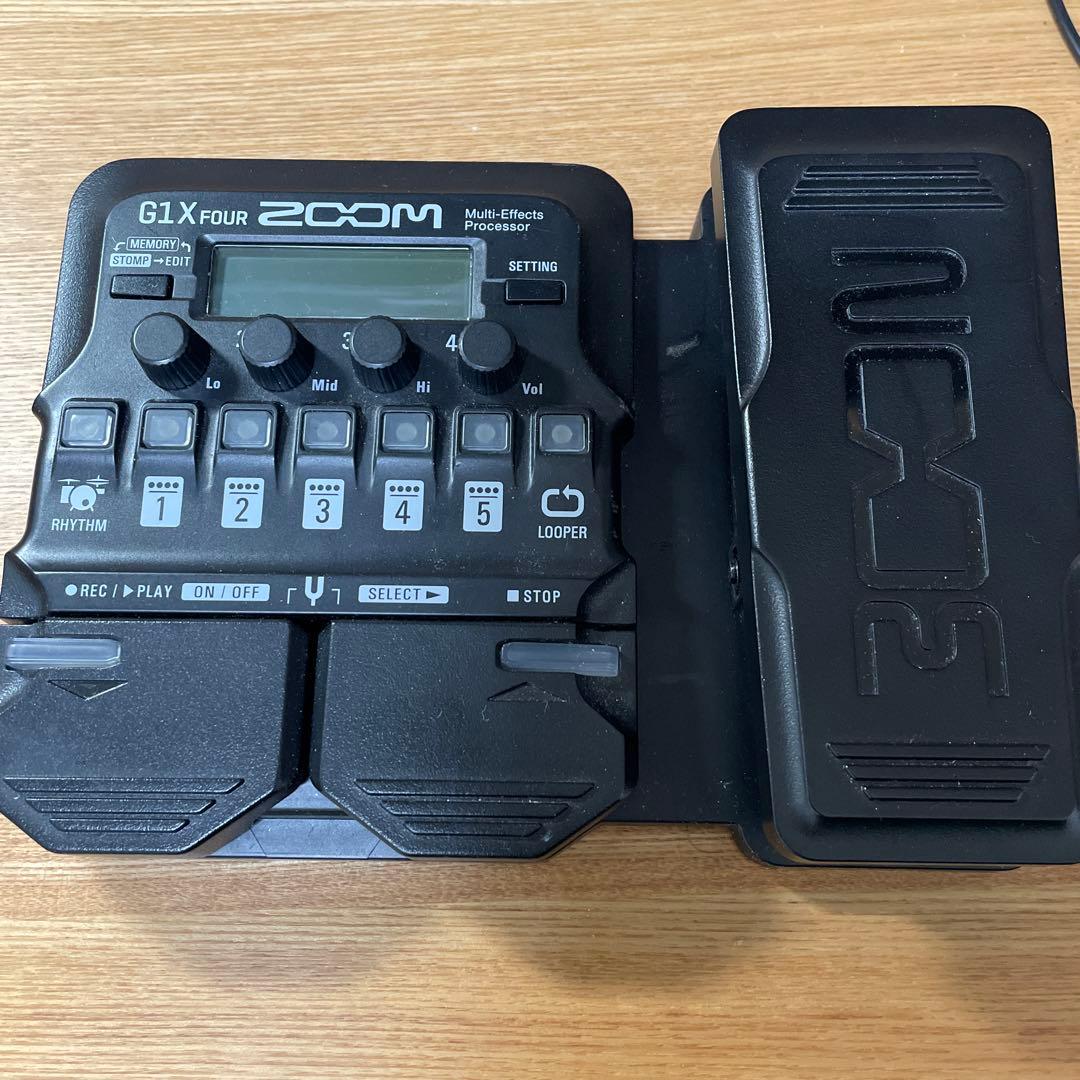 【即購入可】ZOOM G1X FOUR マルチエフェクター