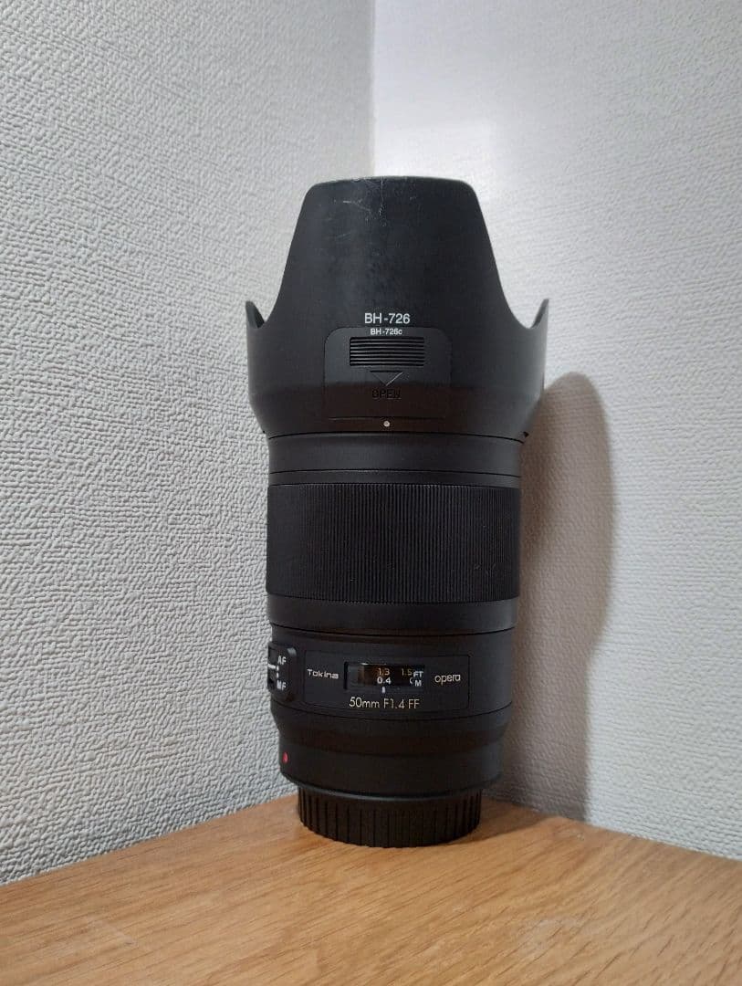レンズ(単焦点) Tokina opera 50mm f1.4 ff
