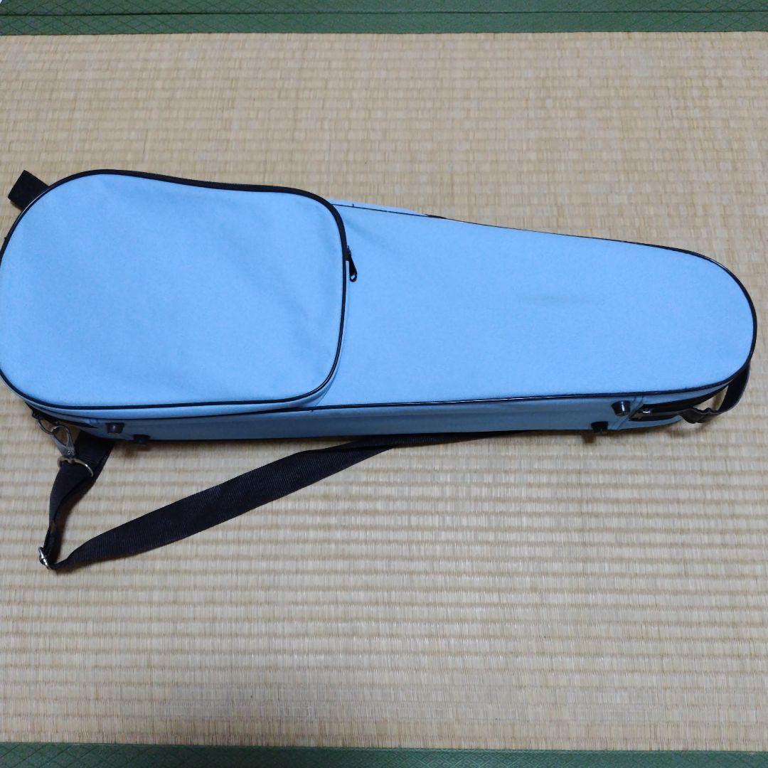 バイオリン本体　1/2サイズとバイオリンケース 軽量ライトブルー、弓付、肩当て付