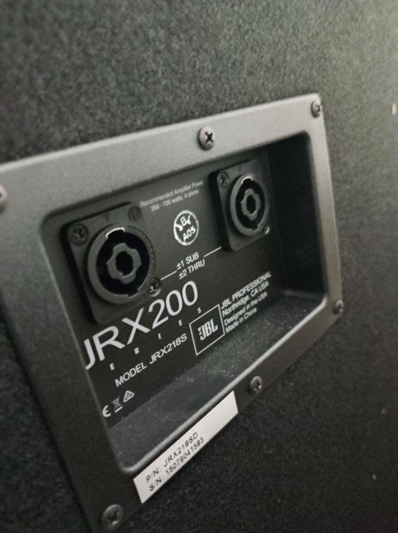 完全なサウンドシステムを販売します。