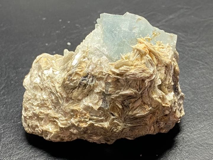 アクアマリン　139g