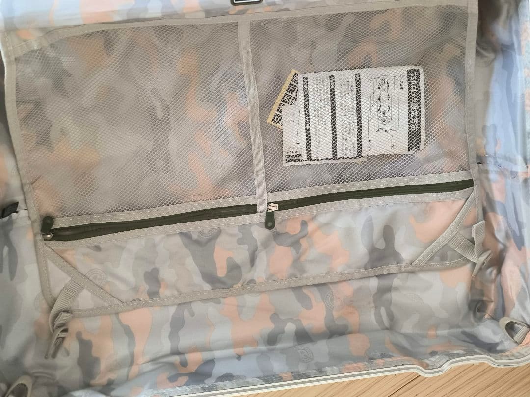 レジェンドウォーカー　スーツケース　オシャレ　高級モデル　ホルダー付き