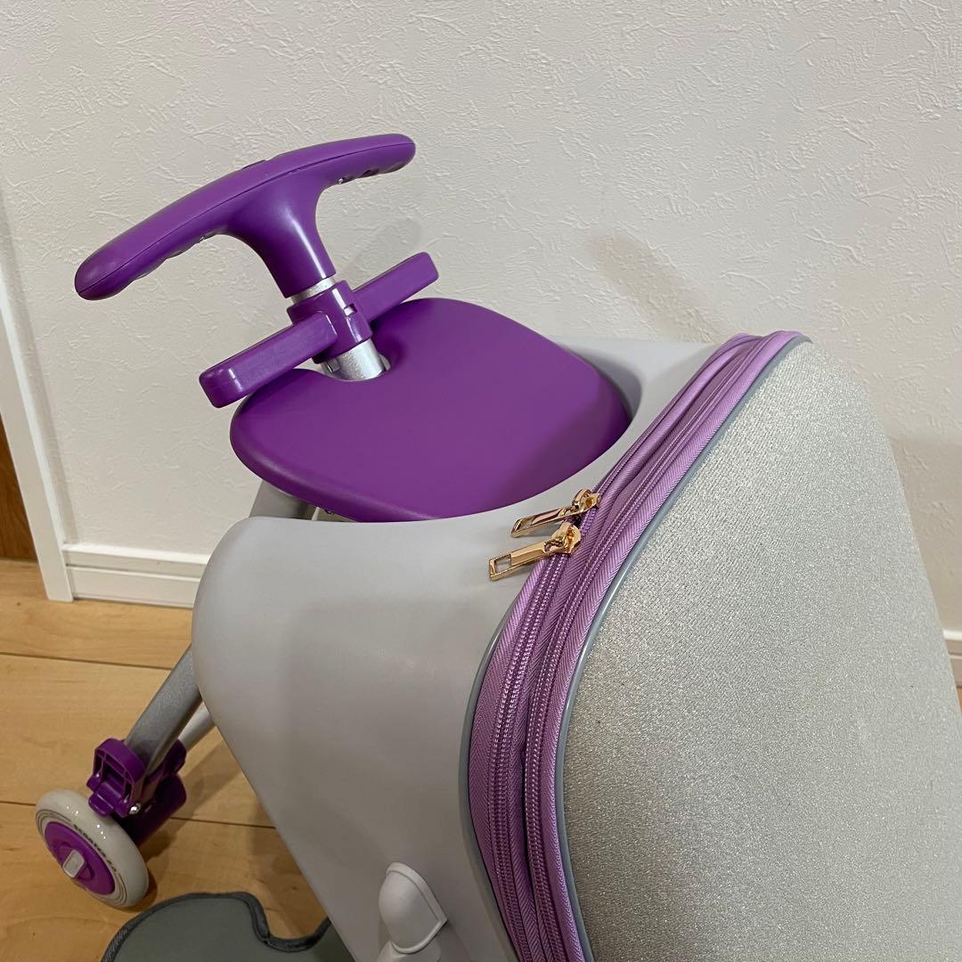 乗れる　キャリーケース