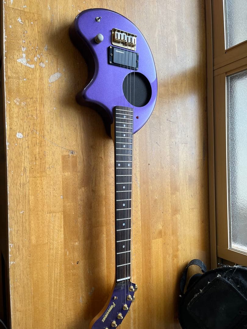 ZO-3 FERNANDES エレキギター パープル