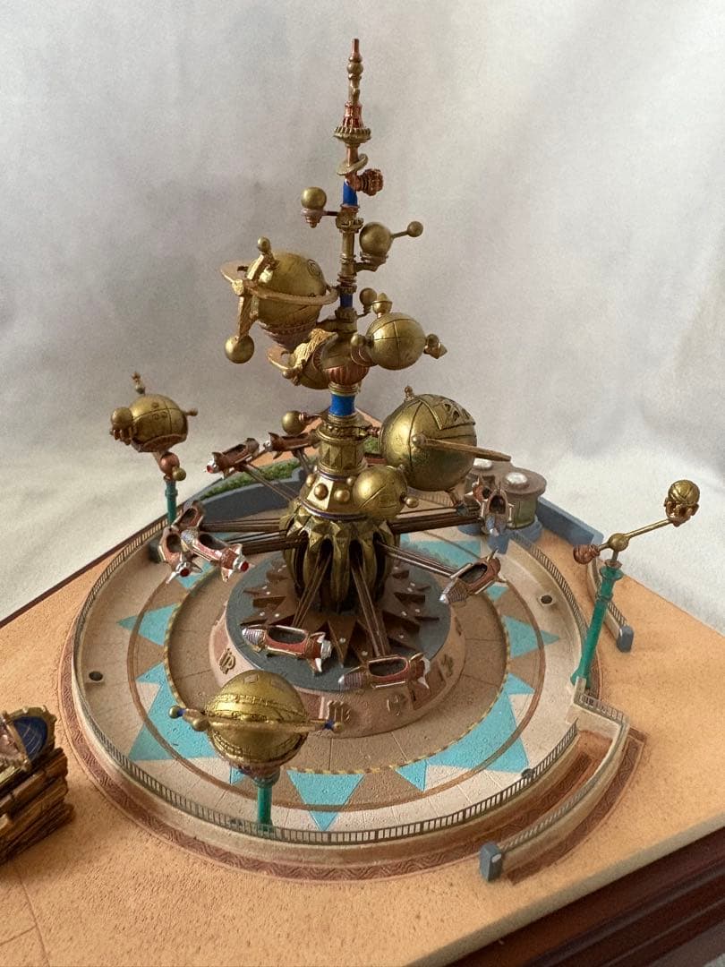 【岡崎宏】オルショウスキー Astro Orbitor フィギュア