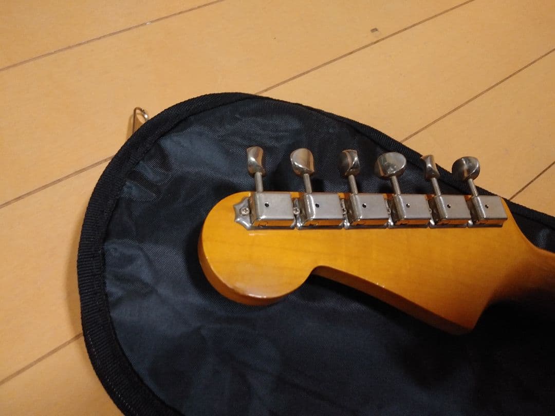 Fender japan フェンダージャパン　ストラトキャスター　ST-57
