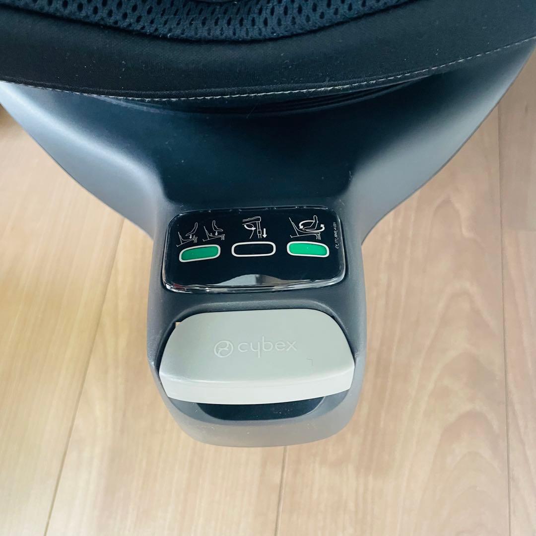 サイベックスチャイルドシート　cloud Ti-size base T