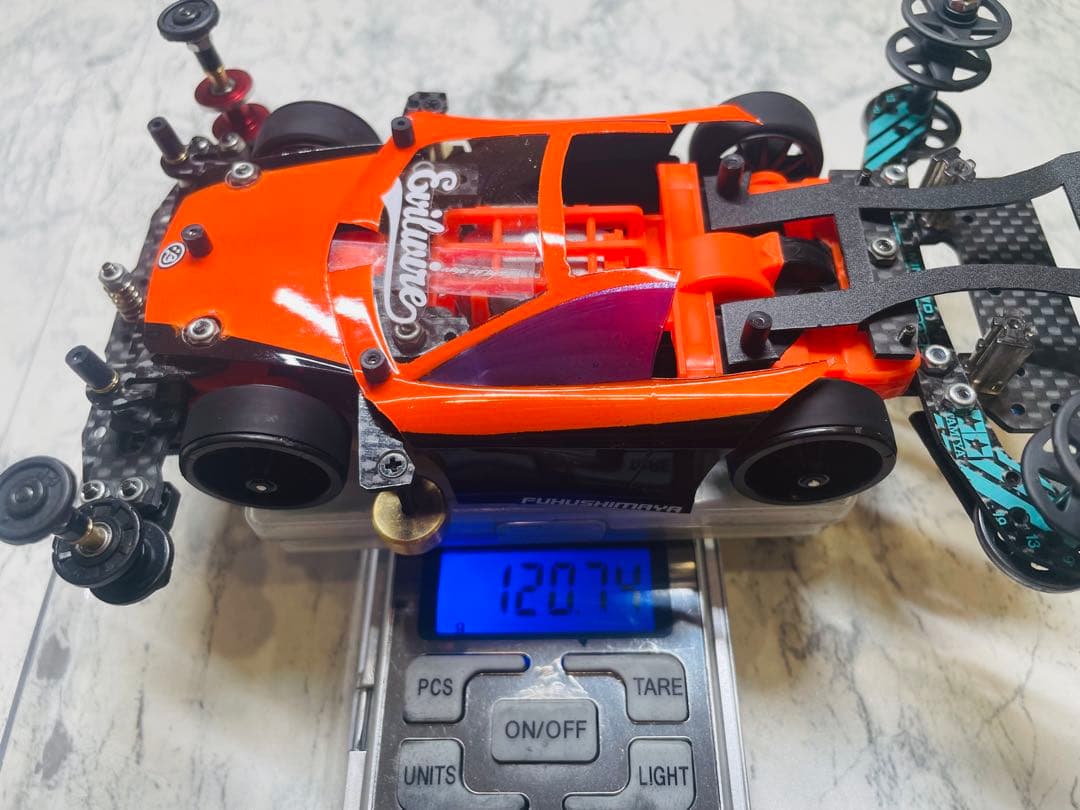 ミニ四駆　MSスギヤマ式フレキ　V字カット鳥居残し　１軸ATスラダン１軸アンカー