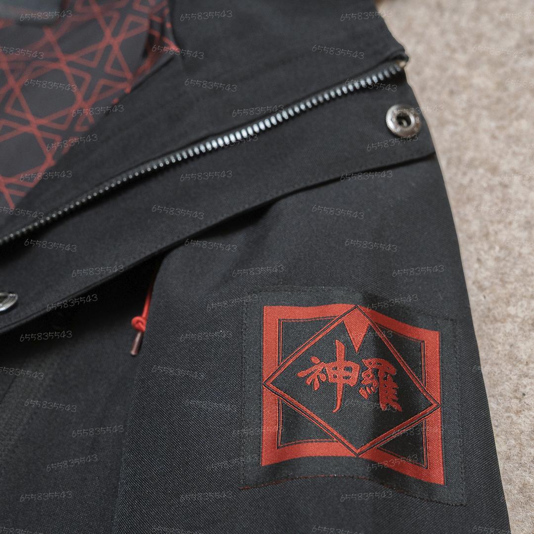 【ARTNIA・スクエニカフェ限定】FF7Rマウンテンパーカー<神羅カンパニー>