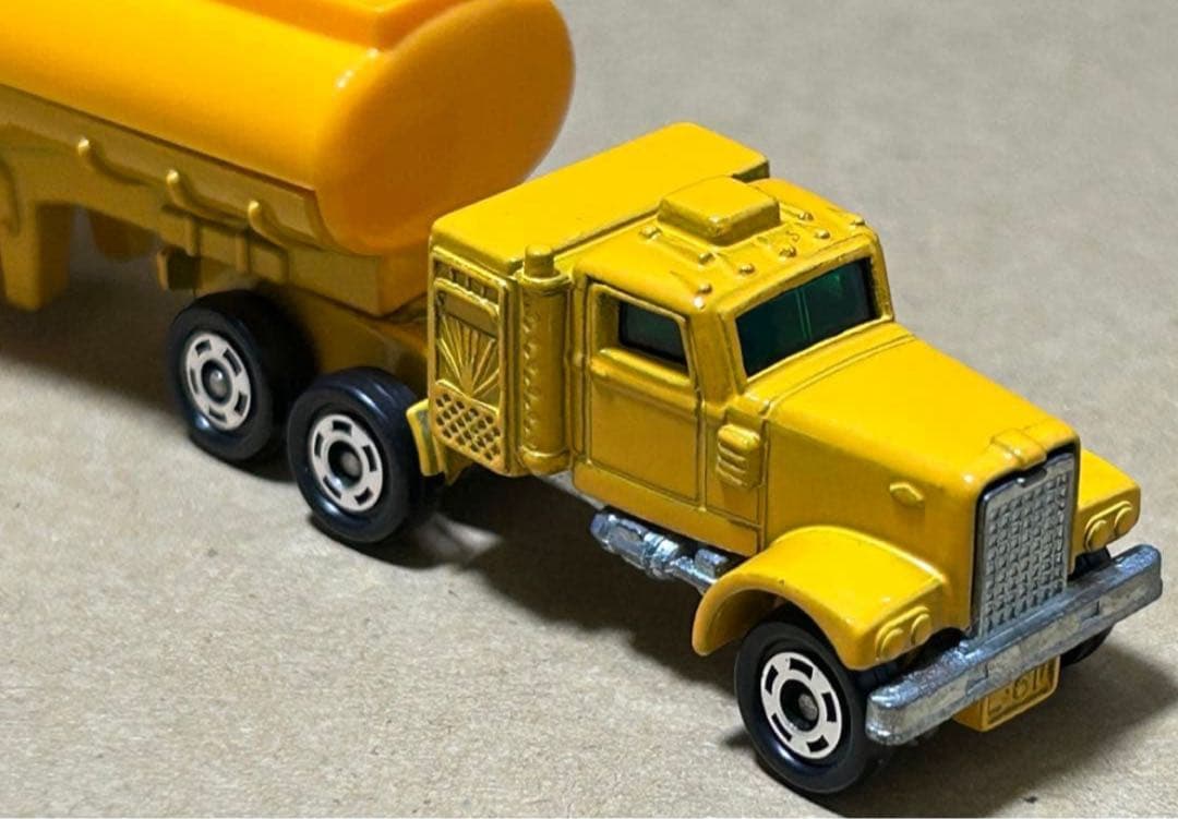 ロングトミカ ダイヤモンドレオ オイルタンクローリー