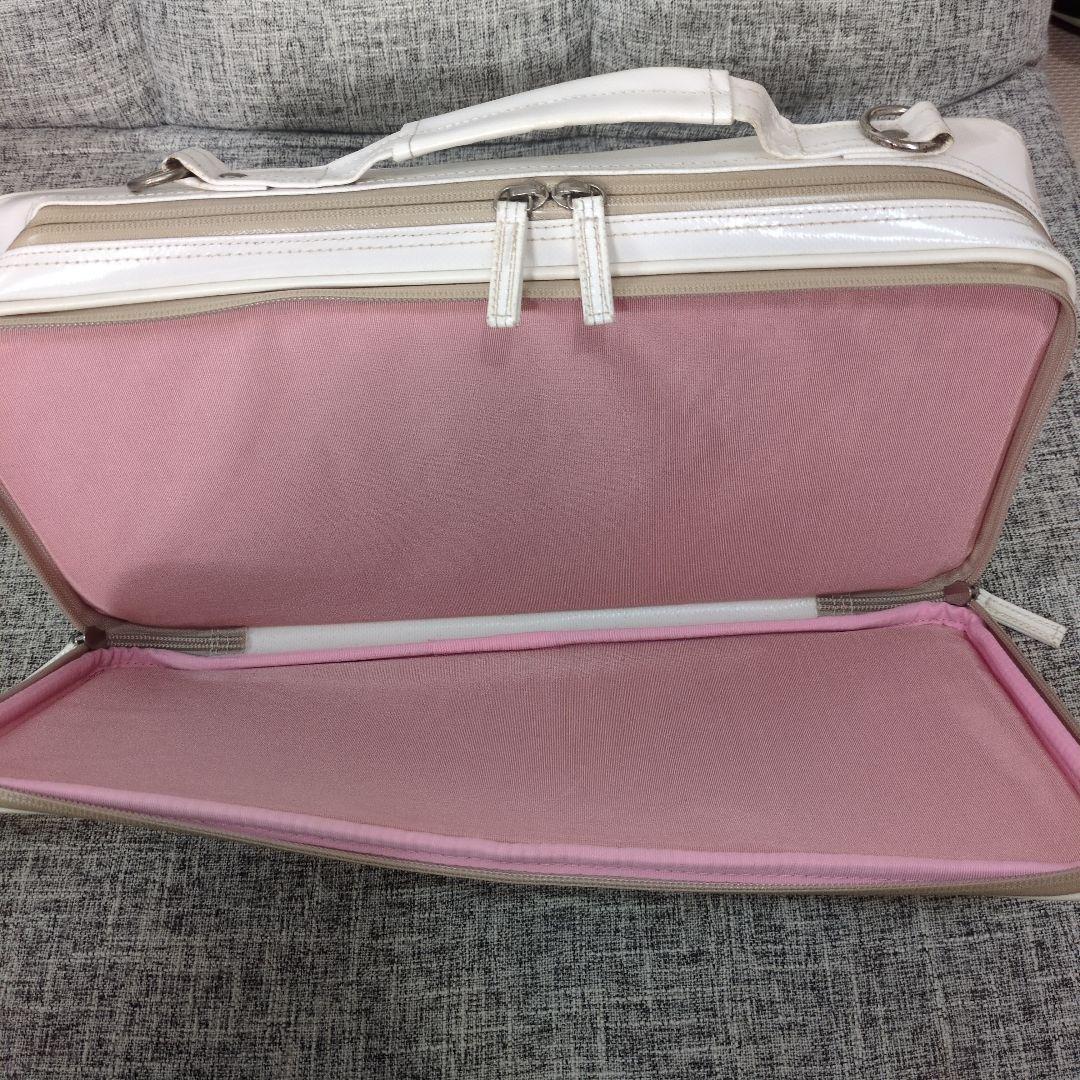 廃盤　希少デザイン　NAHOK クラリネットケース　ハート　オフホワイト×ピンク